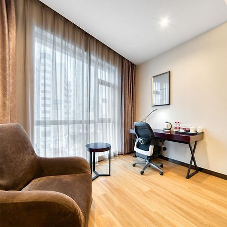 Yiwu International Mansion Hotel Ngoại thất bức ảnh