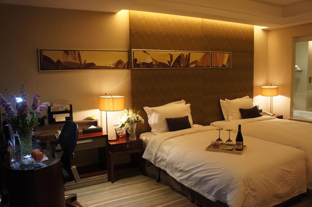 Yiwu International Mansion Hotel Ngoại thất bức ảnh