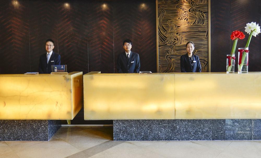 Yiwu International Mansion Hotel Ngoại thất bức ảnh