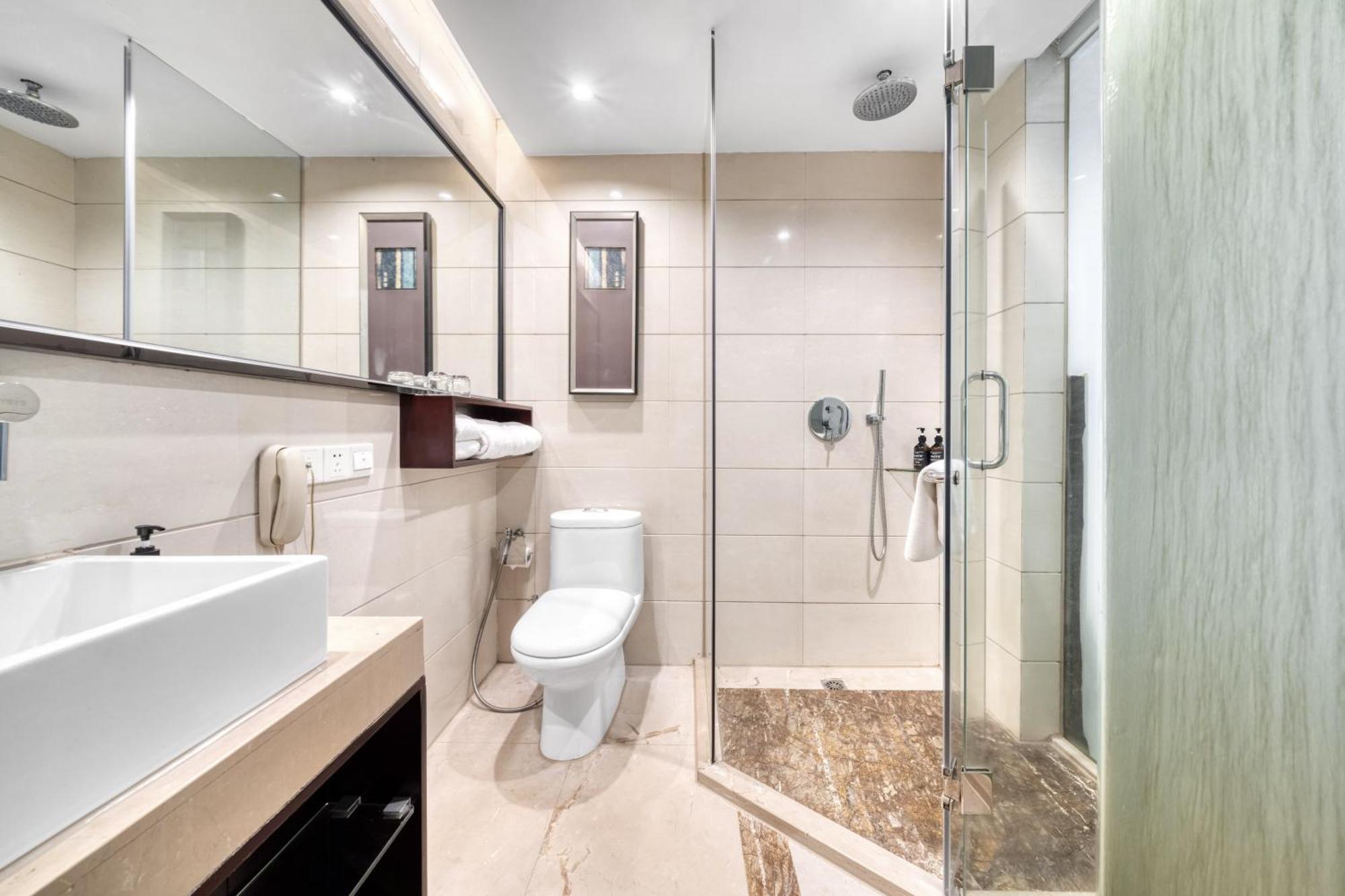 Yiwu International Mansion Hotel Ngoại thất bức ảnh