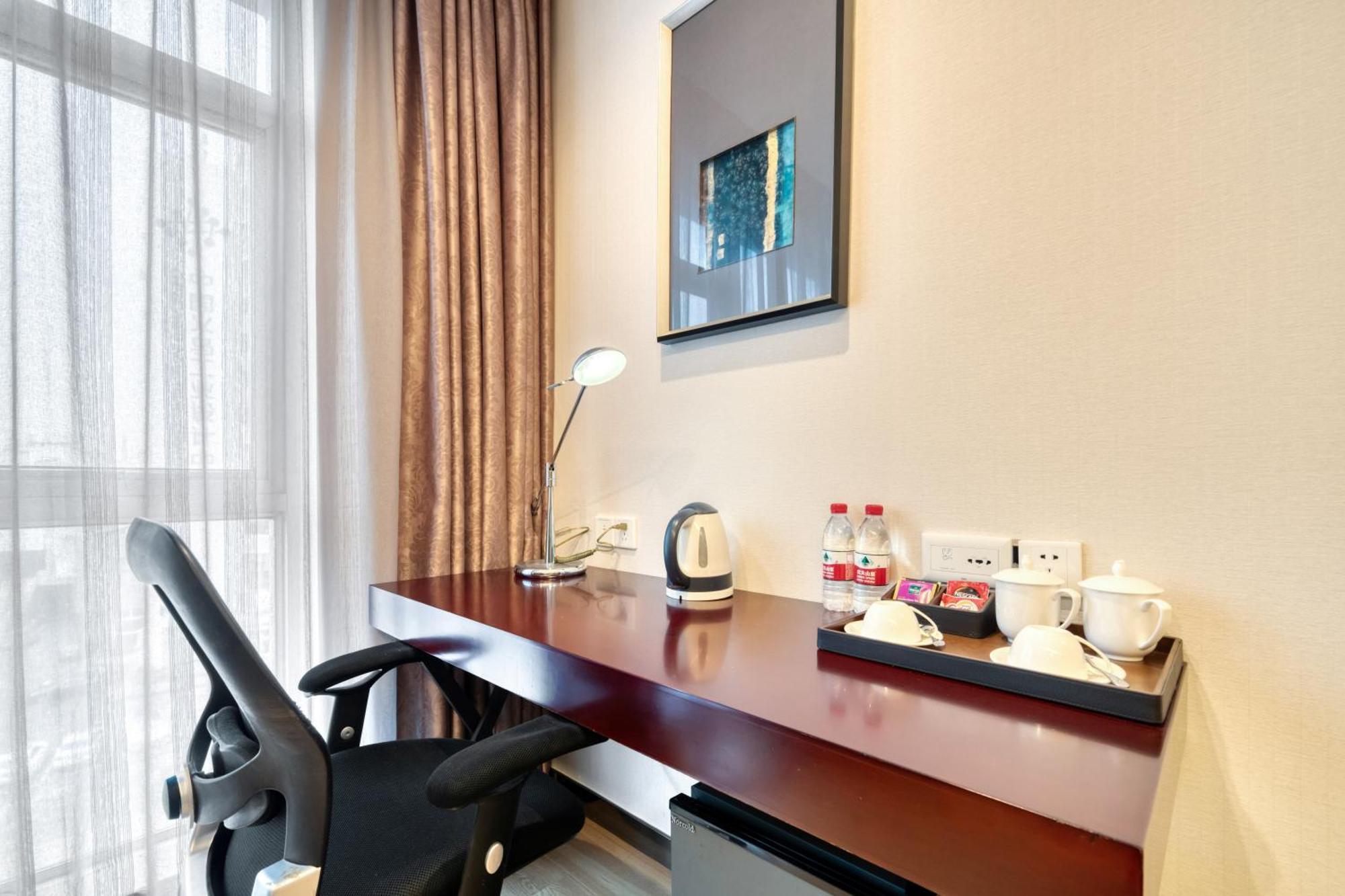 Yiwu International Mansion Hotel Ngoại thất bức ảnh