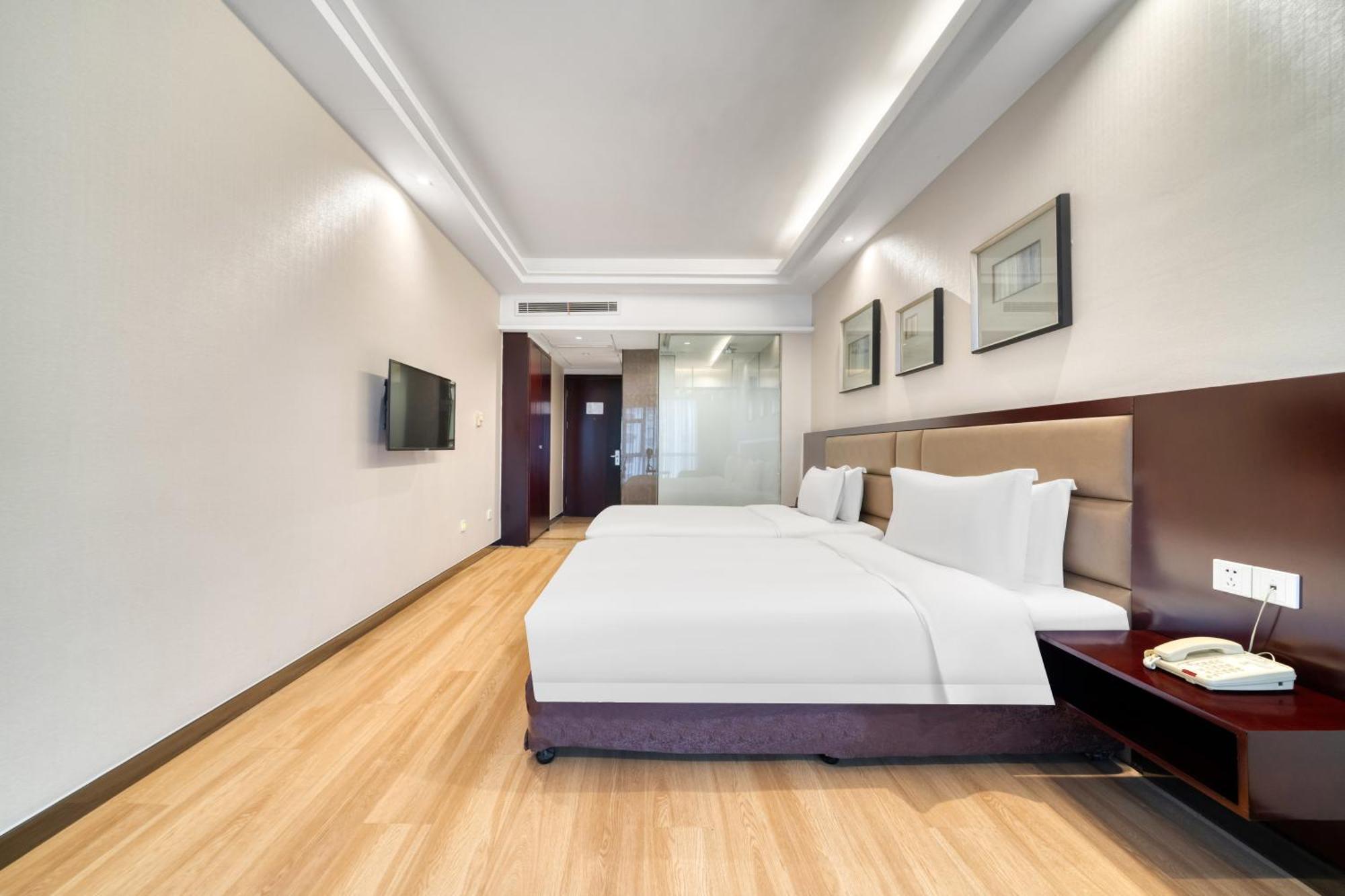 Yiwu International Mansion Hotel Ngoại thất bức ảnh